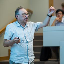 Wojciech Szpankowksi (Purdue University) describing a recursive structure, during his talk "Entropy of Some Advanced Data Structures."